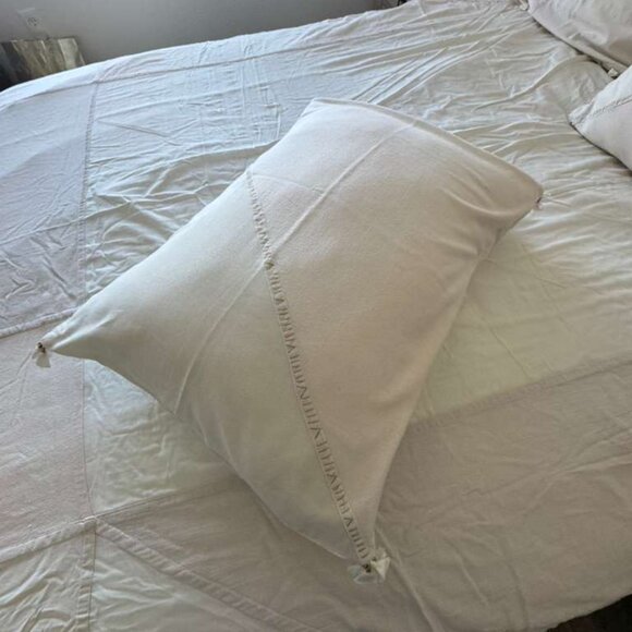 ABC Carpet & Home Cream Bedspread Set Luxury cozy chic - Picture 2 of 9